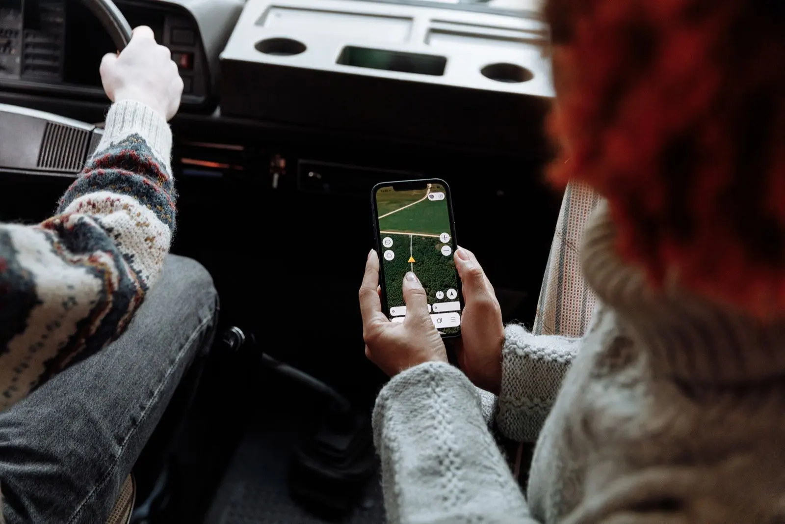 Navigace v telefonu během cesty